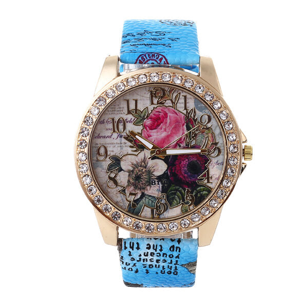 Fashion Bohemia Style Women Watch Leather Strap Retro Rose Pattern Quartz Watch