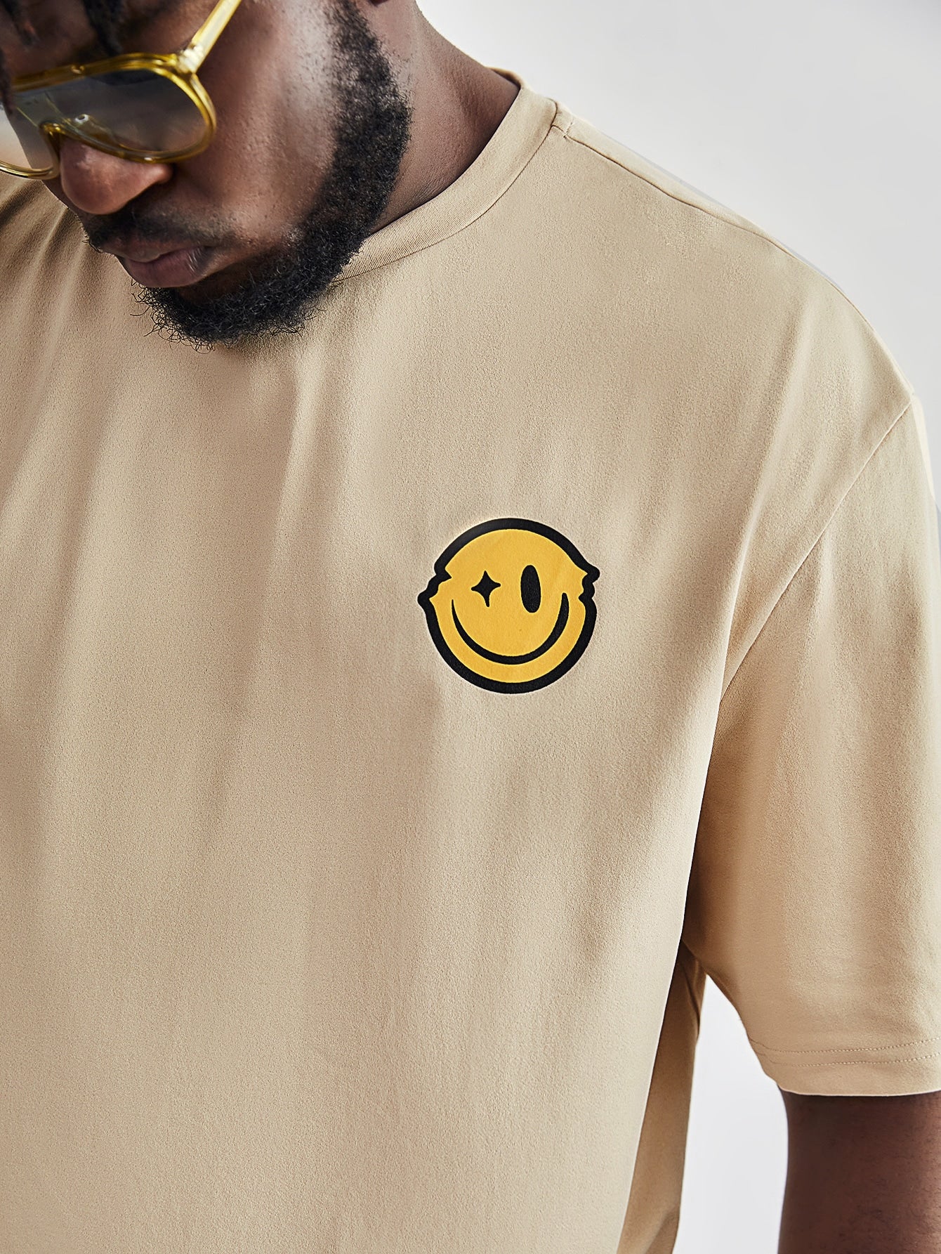 Men's Loose Fit Cartoon Face Slogan T-Shirt, Casual, Short Sleeve, Round Neck