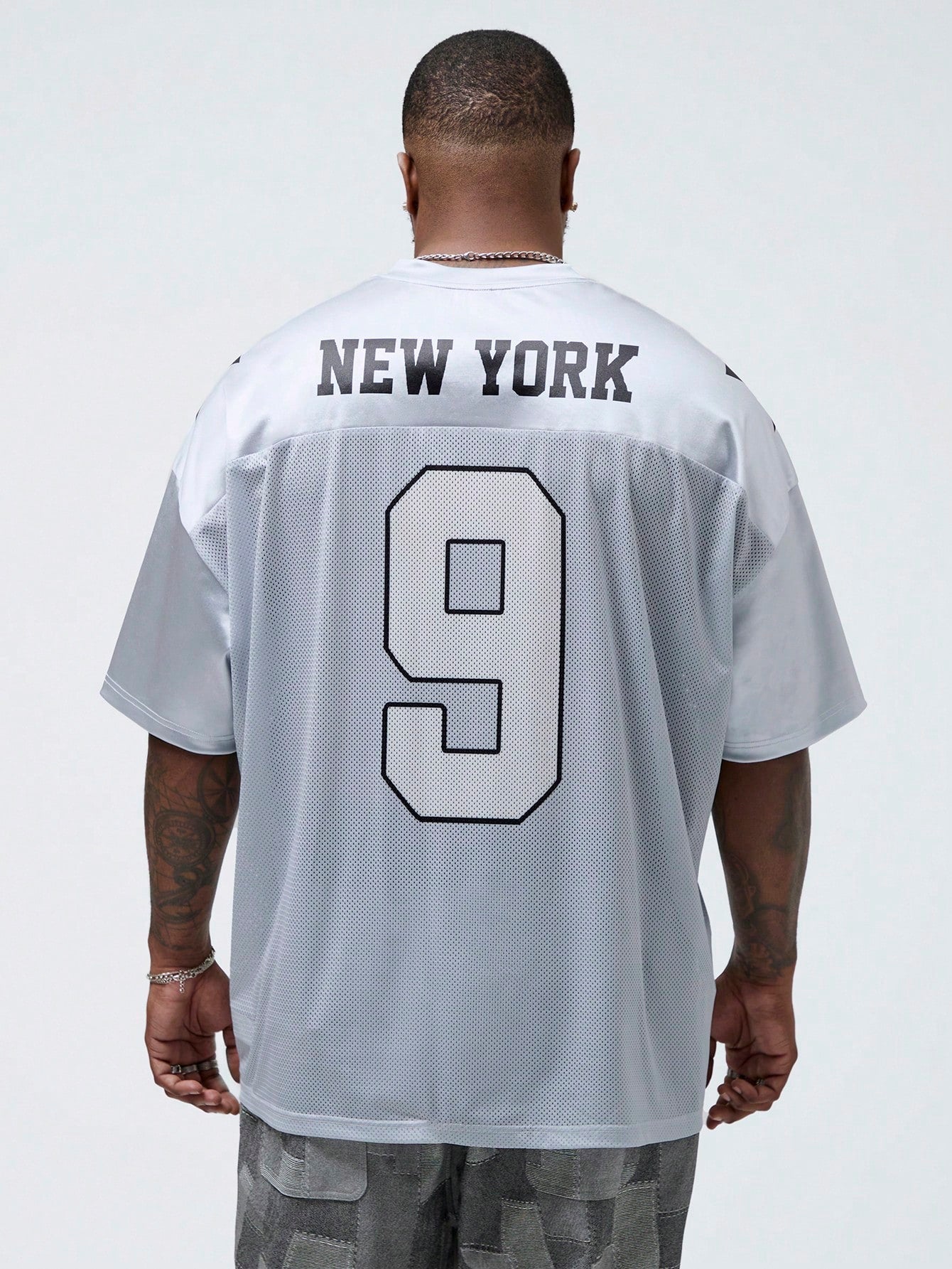Men's Plus Size V-Neck Casual Loose Fit Knitted T-Shirt with Letter Pattern