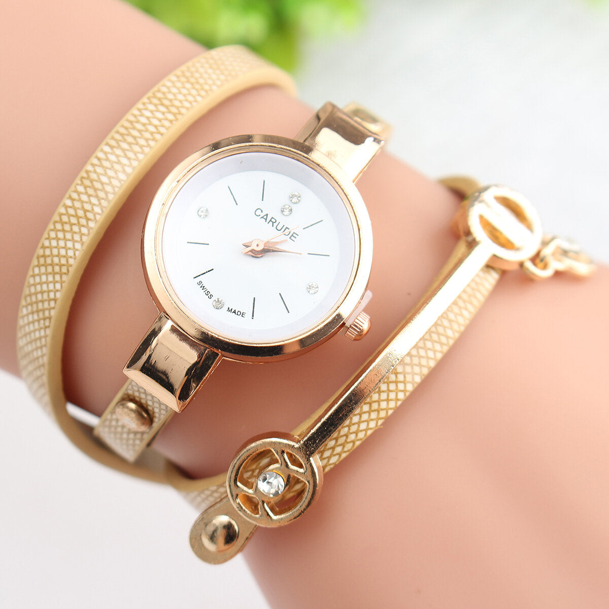 PU Leather Strap Simple Crystal Dial Women Watch Ladies Dress Quartz Watch