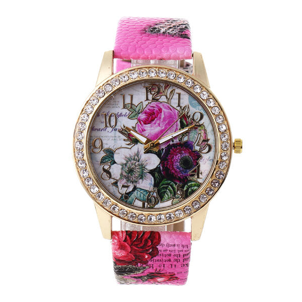 Fashion Bohemia Style Women Watch Leather Strap Retro Rose Pattern Quartz Watch