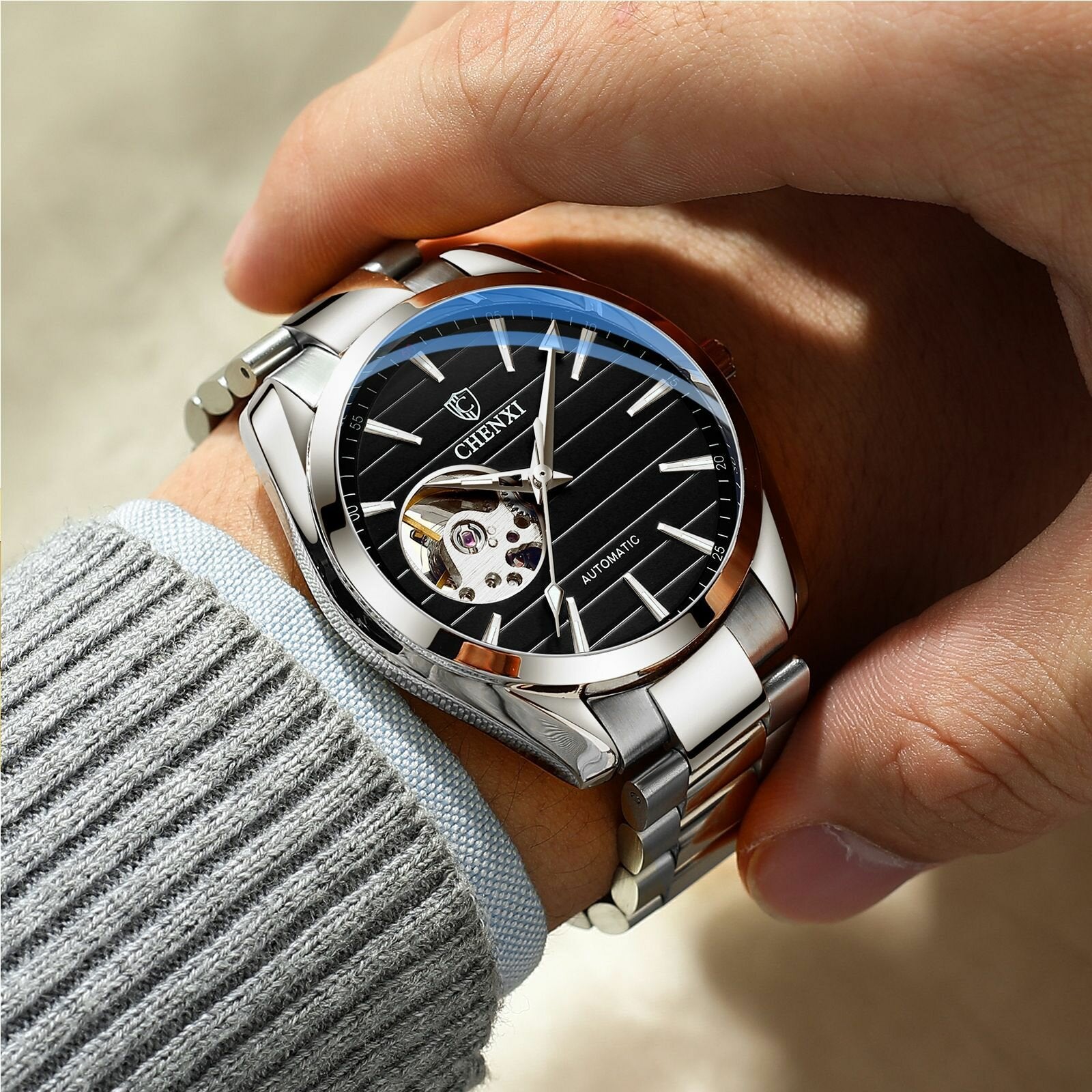 Fashion Men Automatic Watch Hollow Dial Luminous Display Stainless Steel Strap Waterproof Simple Mechanical Watch