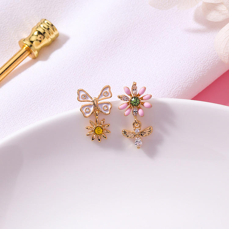 Sweet Flower Butterfly Stud Earrings Anallergic Sterling Silver Needle Rhinestone Womens Earrings