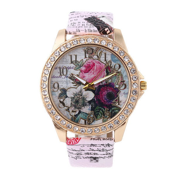 Fashion Bohemia Style Women Watch Leather Strap Retro Rose Pattern Quartz Watch