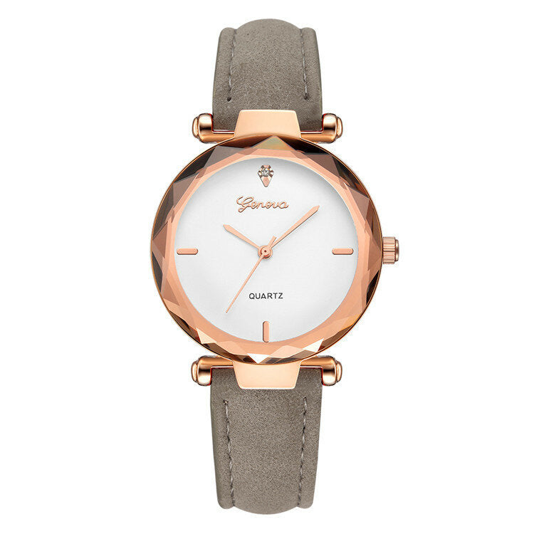 Leather Strap Simple Dial Design Metal Case Women Watch Ladies Dress Quarta Watch