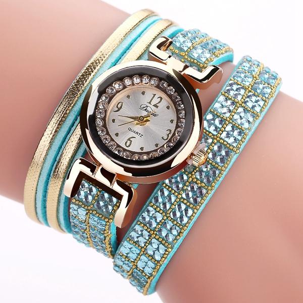 Fashion Style Leather Band Bracelet Winding Rhinestones Dial Quartz Moement Ladies Watches