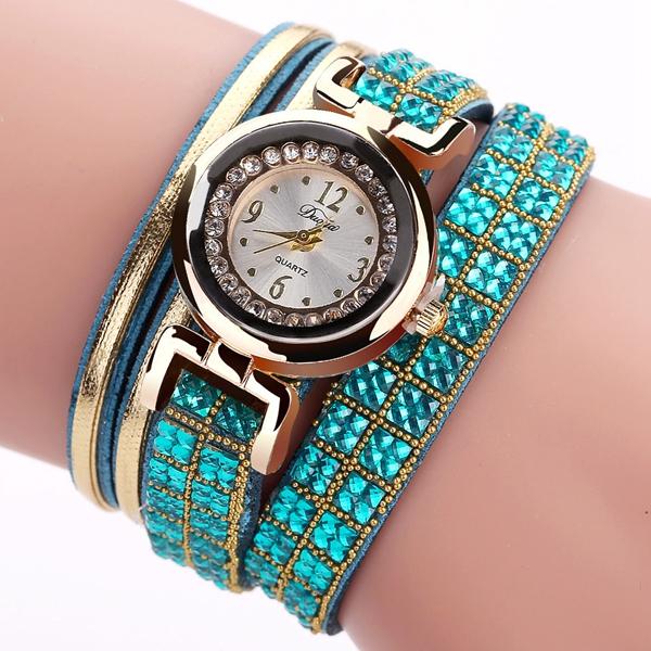 Fashion Style Leather Band Bracelet Winding Rhinestones Dial Quartz Moement Ladies Watches