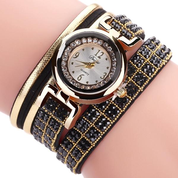 Fashion Style Leather Band Bracelet Winding Rhinestones Dial Quartz Moement Ladies Watches