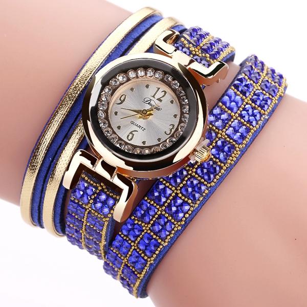 Fashion Style Leather Band Bracelet Winding Rhinestones Dial Quartz Moement Ladies Watches