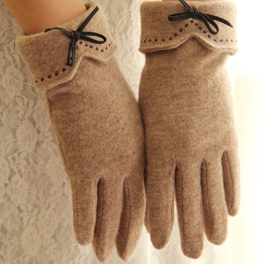 Women's Wool Touchscreen Gloves with Embroidery & Bowknot - Warm & Fashionable