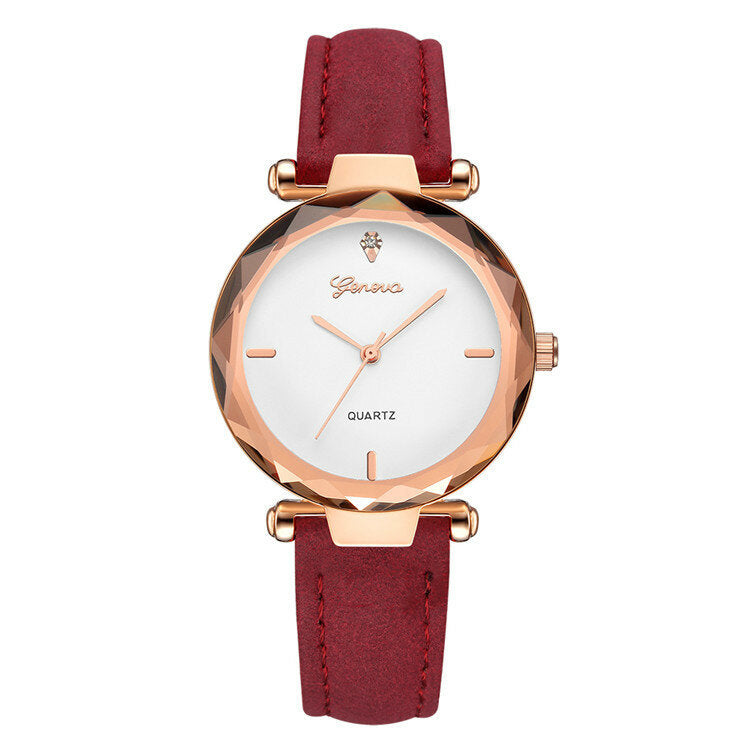 Leather Strap Simple Dial Design Metal Case Women Watch Ladies Dress Quarta Watch