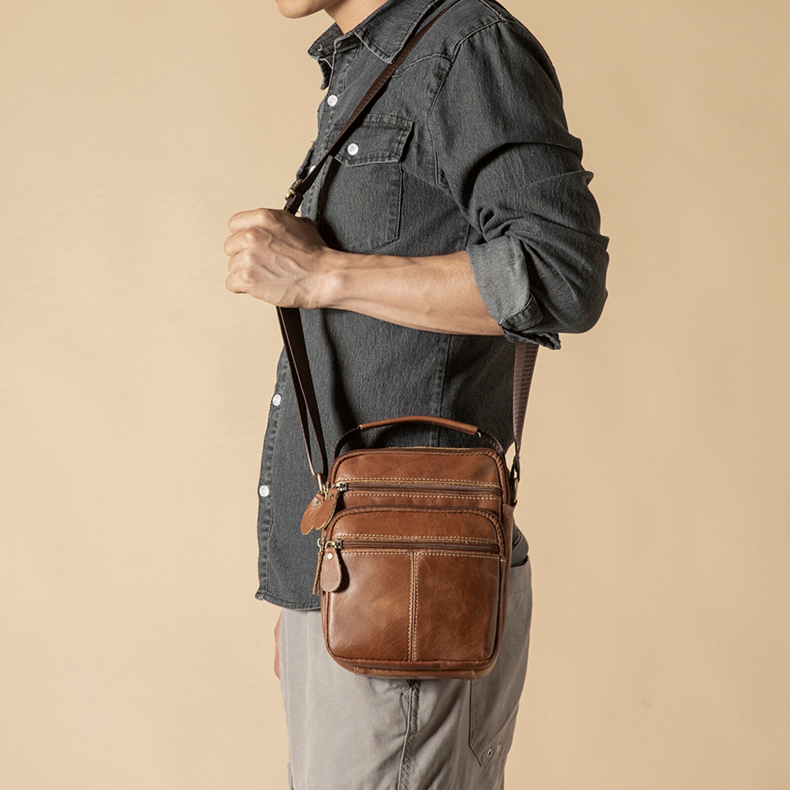 Men Genuine Leather Vintage Large Capactity Crossbody Bag Hard Wearing Fashion Zipper Design Shoulder Bag