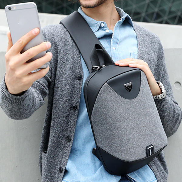 Men Polyester Antitheft Crossbody Bag Business Chest Bag