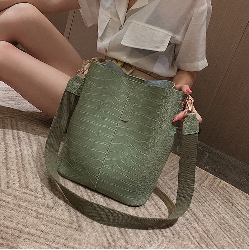 Crocodile Crossbody Bag For Women Shoulder Bag Brand Designer Women Bags Luxury PU Leather Bag Bucket Bag Handbag