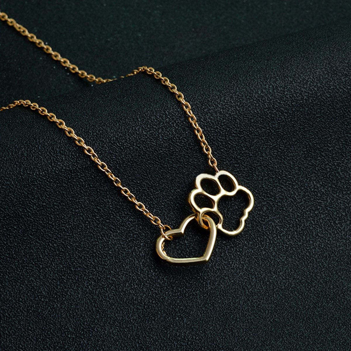 Hollow Pet Paw Footprint Necklaces Shellhard Cute Animal Dog Cat Love Heart Pendant